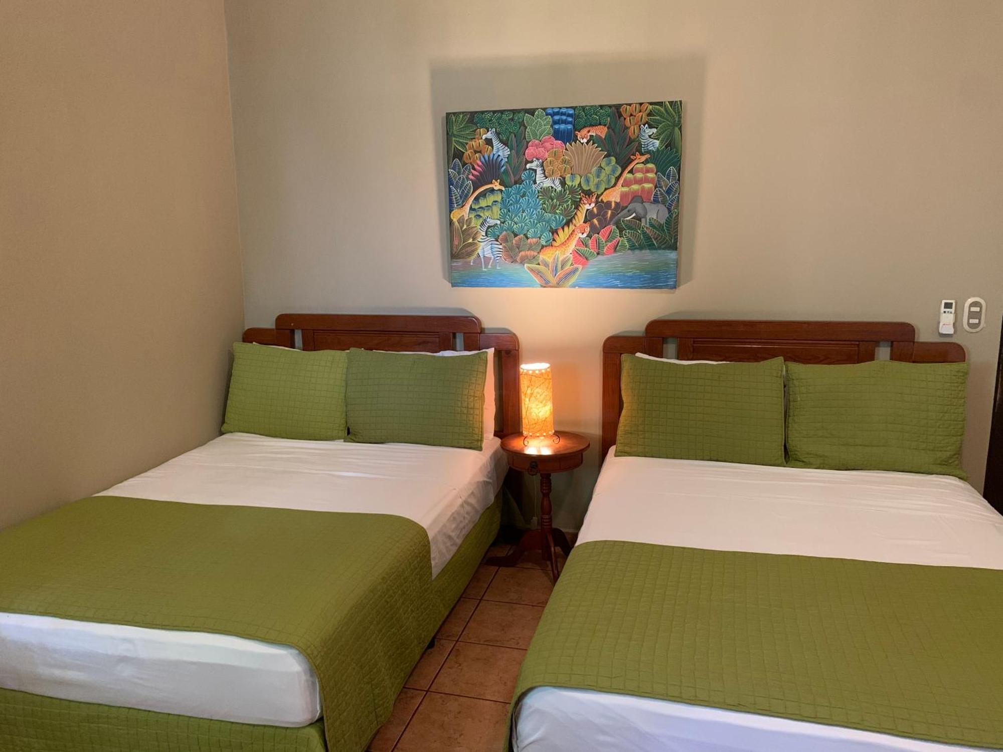 Hotel La Posada Del Angel ซานซัลวาดอร์ ภายนอก รูปภาพ