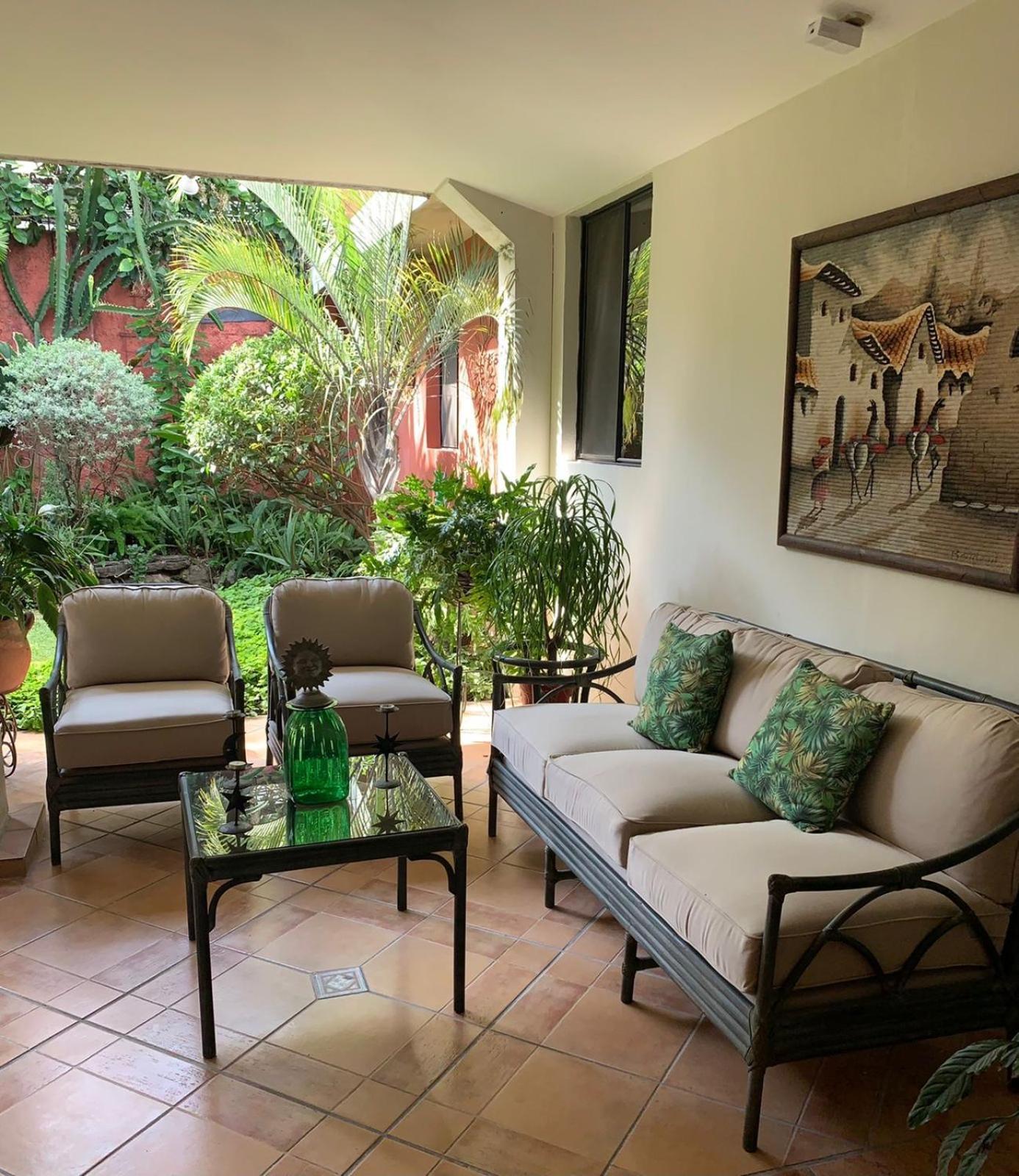 Hotel La Posada Del Angel ซานซัลวาดอร์ ภายนอก รูปภาพ
